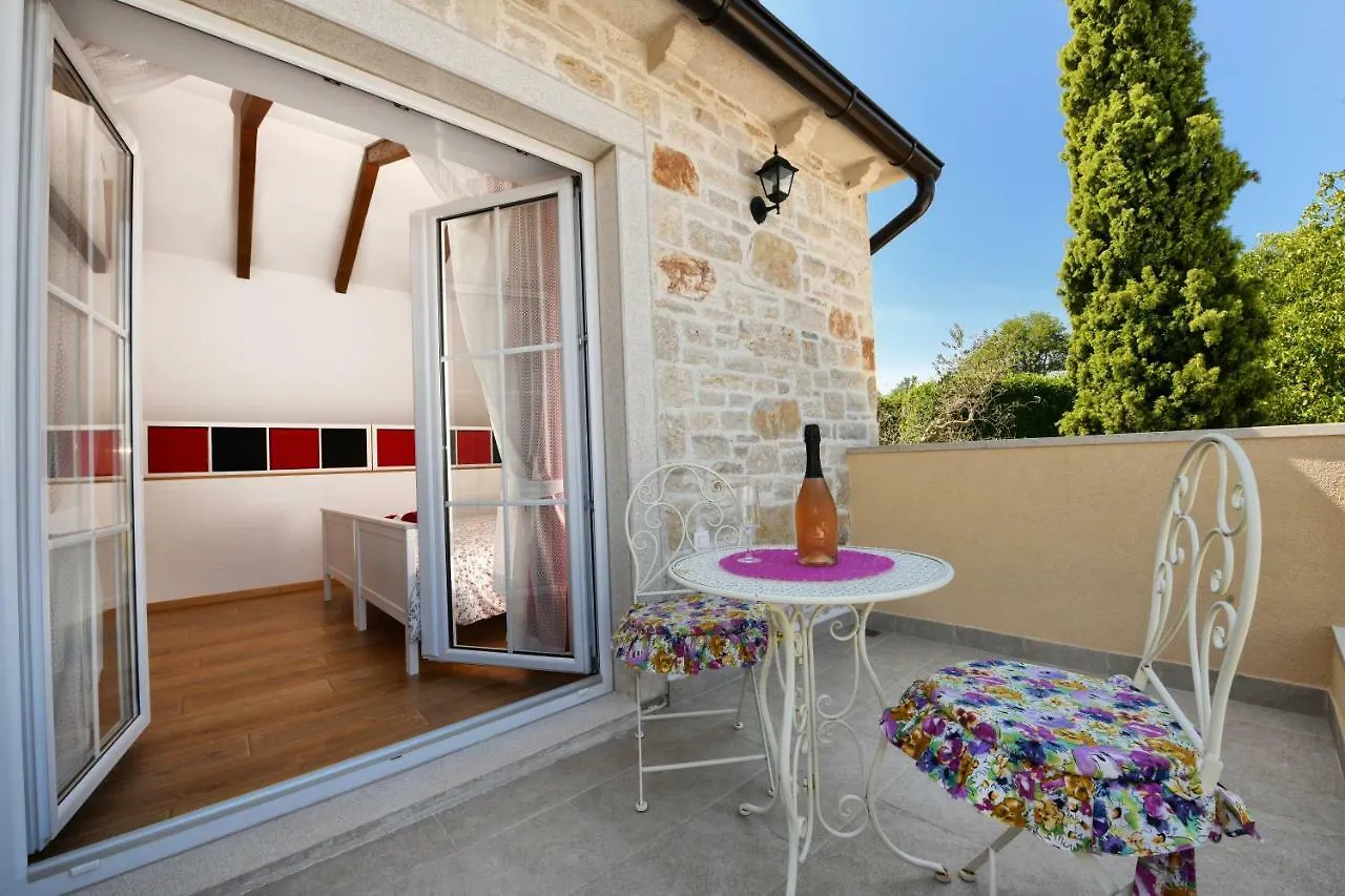Villa Emilia Vižinada Kroatië